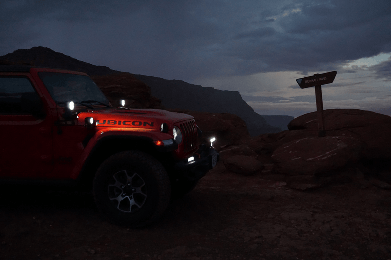 TYRI Off-Road Lighting 1010 Curve 4 in 4,600 eLumen LED Work Light | Universal LED offroad accessory | Iron Ridge Offroad