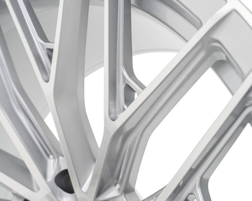 Vossen HFX - 6 Silver Polished 22x9.5 ET20 Offset 6x139.7 Bolt Pattern Deep Concave Wheels offroad accessory | Iron Ridge Offroad